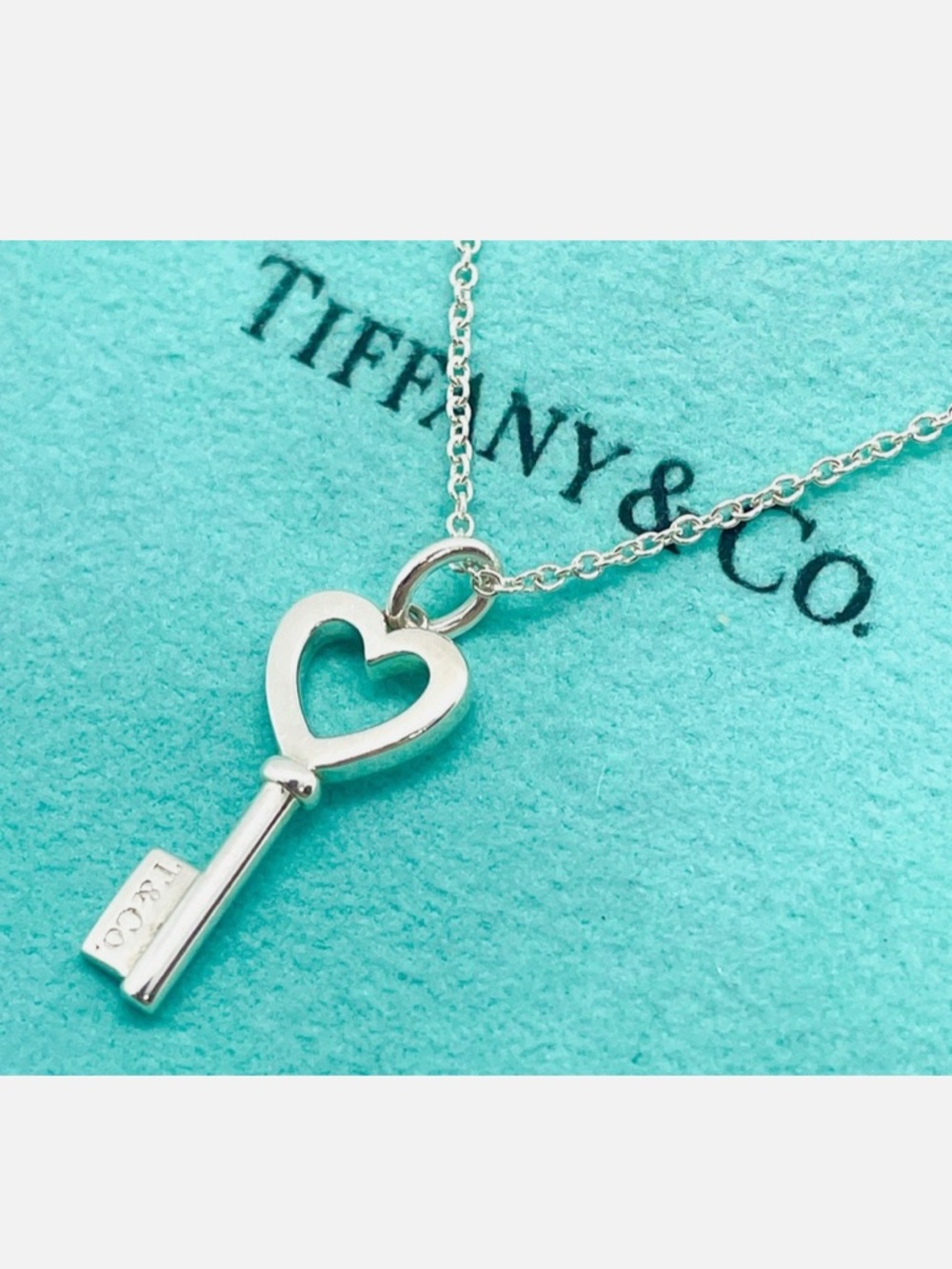 Tiffany & Co Sterling Silver Mini Heart Key with box and bag *broken chain*